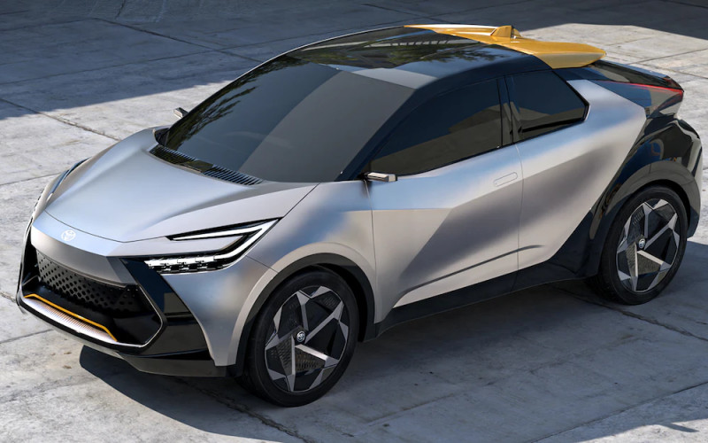 Naujoji Europos hibridinė koncepcija demonstruoja naujos kartos Toyota C-HR visureigį